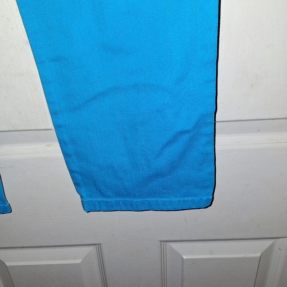 Chicos jeans size 8 or medium - Picture 4 of 5